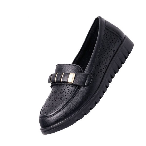 Thick Sole Loafer Women's Casual Breathable Small Leather Shoes Fashionable Mom Shoes Casual Wide Size Single Shoes