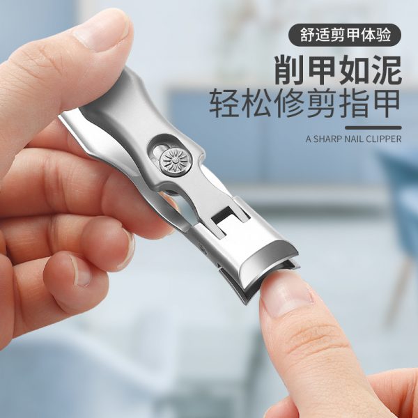 Factory Direct Sale Of Large-Opening Thick-Nail Nail Clippers (Silver) With Built-In Splash-Proof Stainless Steel Nail Clippers And Iron Box Sets