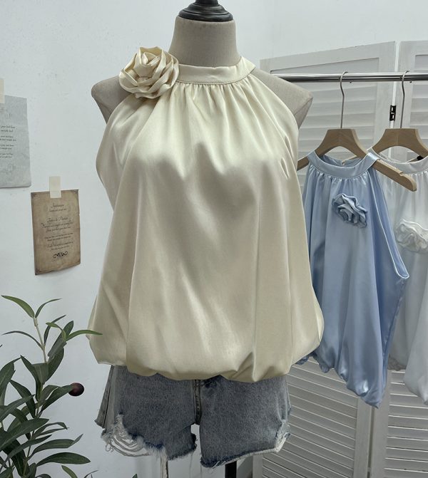 Off shoulder neck vest for women