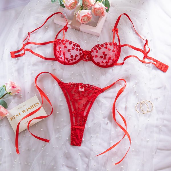 Red Embroidered Heart-shaped Bra Set Sexy Hollow-out Breathable Date Party Essential Underwear