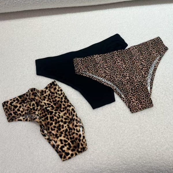 Foreign Trade  Ice Silk Underwear Cotton Crotch Low Waist Leopard Print Sexy Plus Size Seamless One-Piece Sports Fitness Briefs