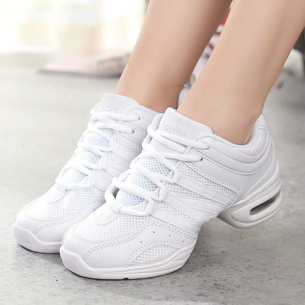 Comfortable mesh breathable fashionable women's dance shoes with soft sole and height increasing dance shoes