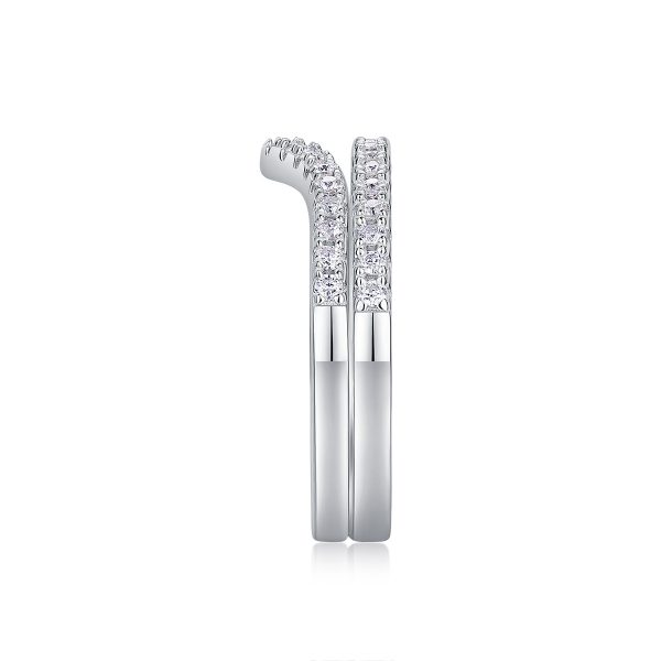 Crown Diamond Ring Luxury And Stylish Moissanite Silver Ring