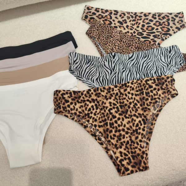 Foreign Trade  Ice Silk Underwear Cotton Crotch Low Waist Leopard Print Sexy Plus Size Seamless One-Piece Sports Fitness Briefs