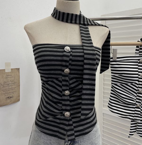 One shoulder strapless striped contrasting ribbon buckle pullover short vest