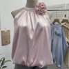 Off shoulder neck vest for women