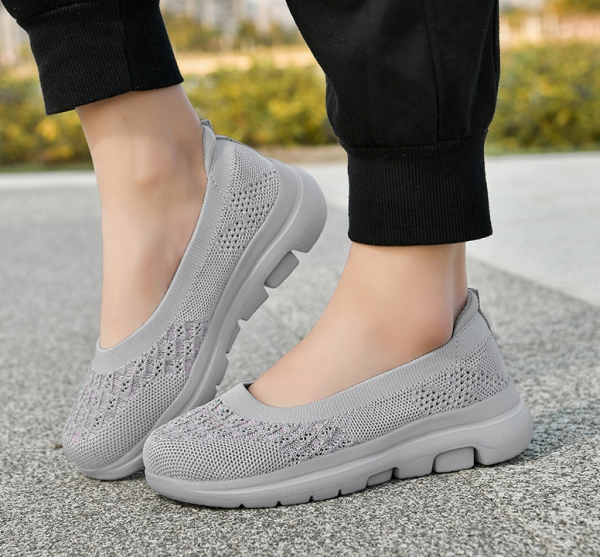 Ankle Socks Flat Knit Shoes Women Casual Solid Color Outdoor Travel Mom Breathable Shoes