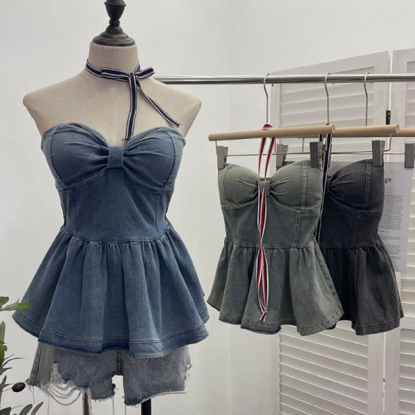 Tie up bow hanging neck short strapless top for women